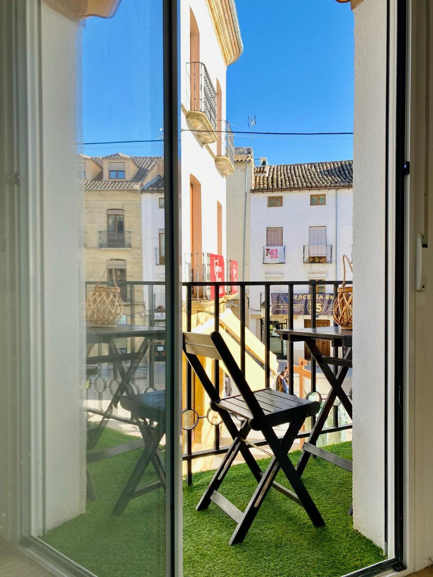 El Ventanal Del Viajero Apartment Baeza Bagian luar foto